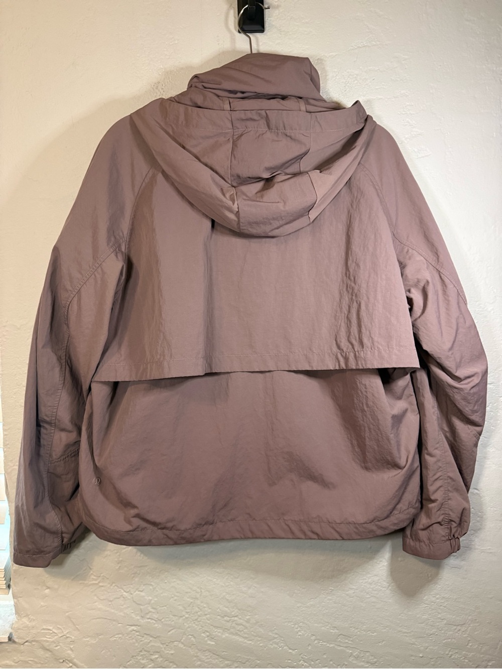 Lululemon Always Effortless Jacket Zip Hooded Mauve - Picture 6 of 11